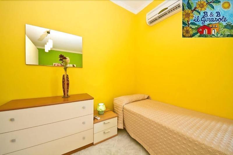 Bed And Breakfast Il Girasole Mondello Exterior photo