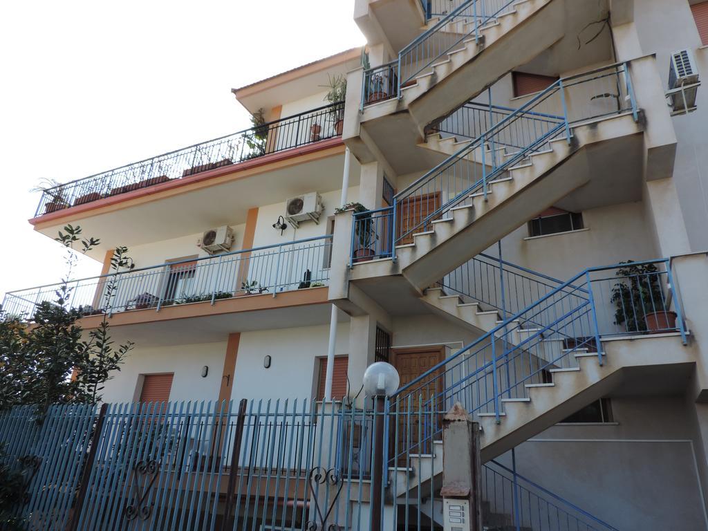 Bed And Breakfast Il Girasole Mondello Exterior photo
